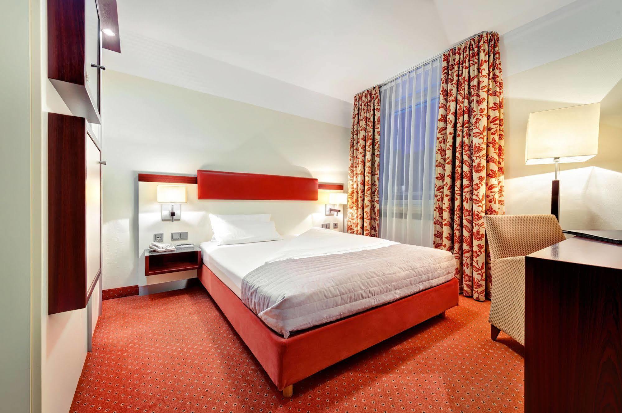 Hotel Kaiserhof Munster  Dış mekan fotoğraf